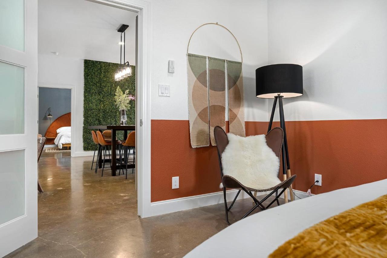 Container Haus Pet Friendly With Cowboy Pool Villa Fredericksburg Exterior photo