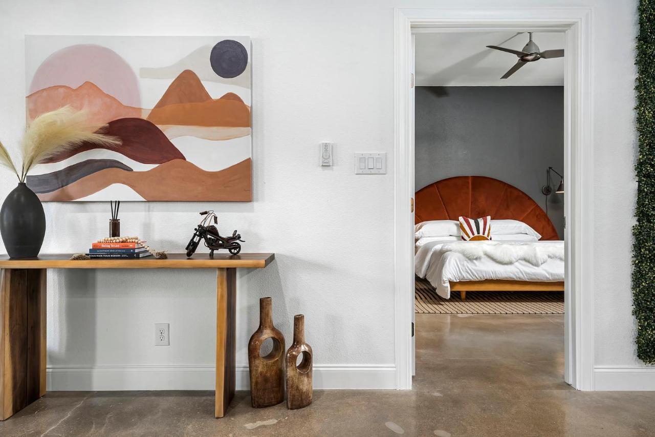 Container Haus Pet Friendly With Cowboy Pool Villa Fredericksburg Exterior photo