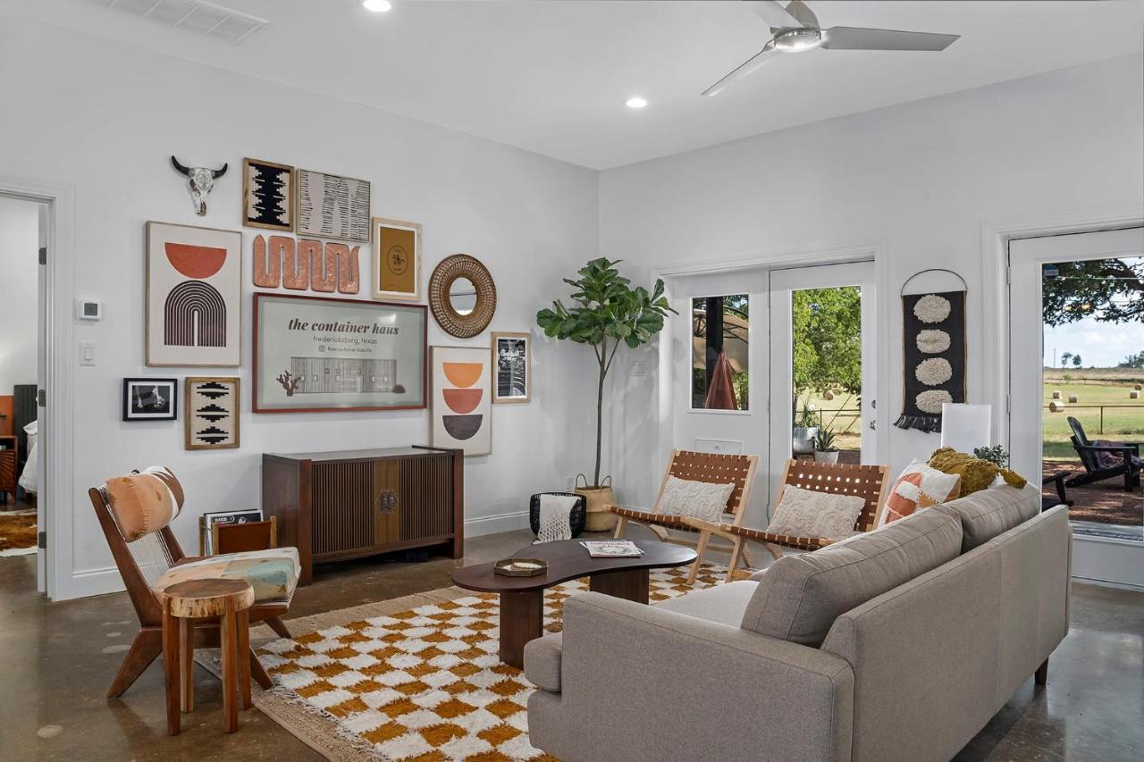 Container Haus Pet Friendly With Cowboy Pool Villa Fredericksburg Exterior photo
